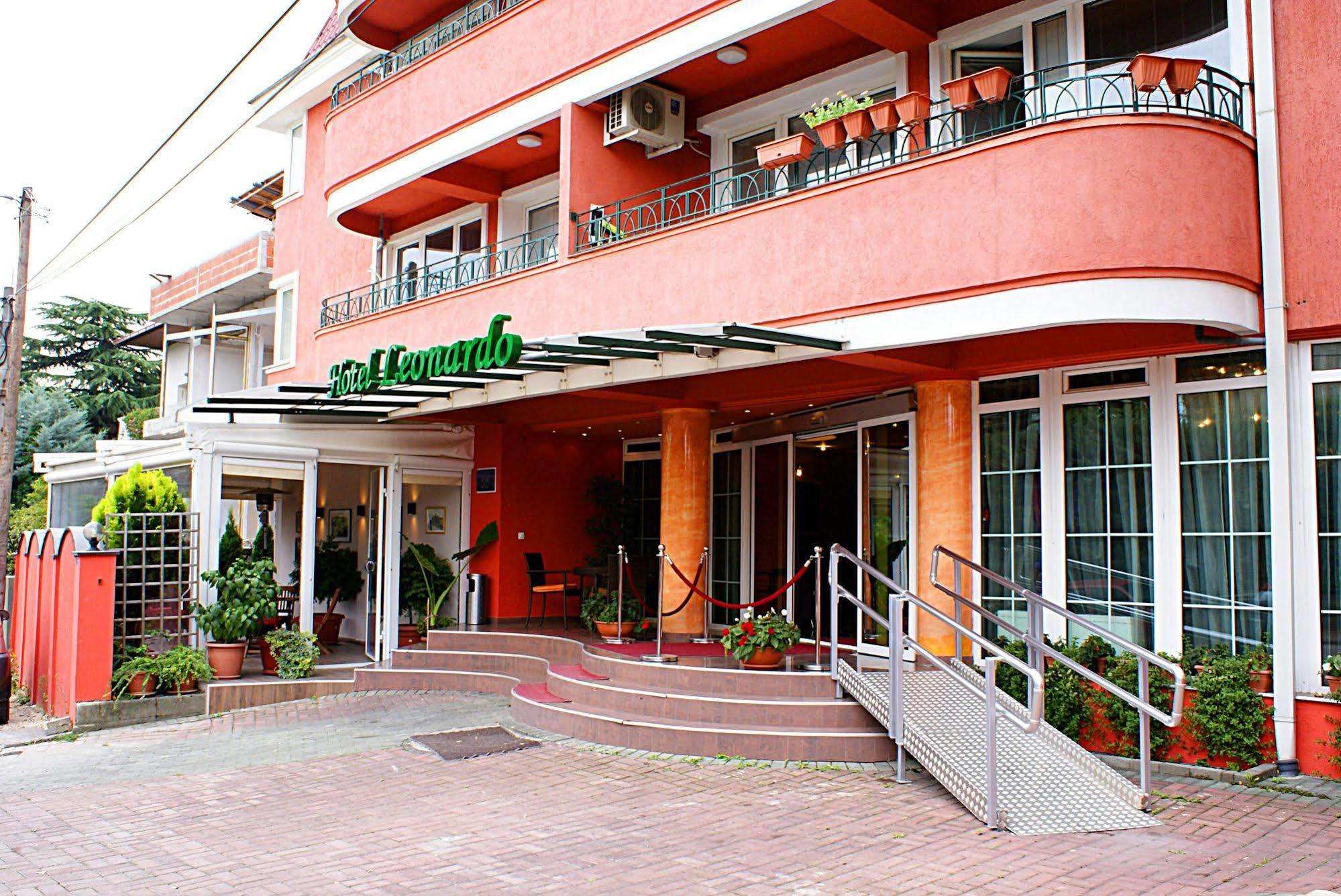 Leonardo Hotel Skopie Exterior foto