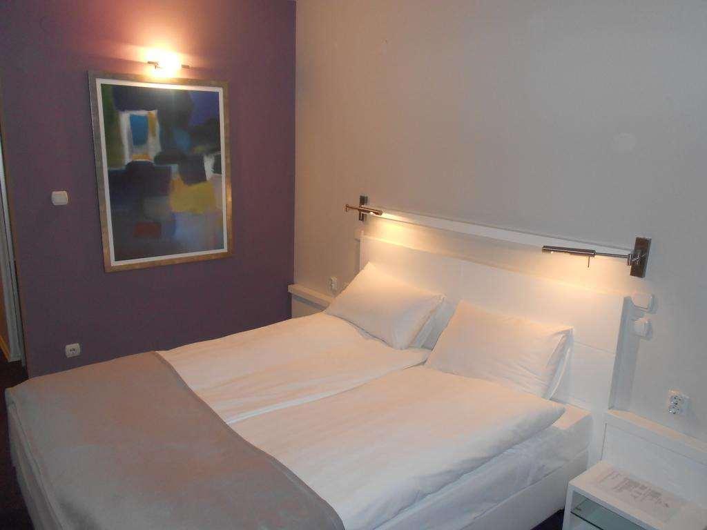 Leonardo Hotel Skopie Habitación foto